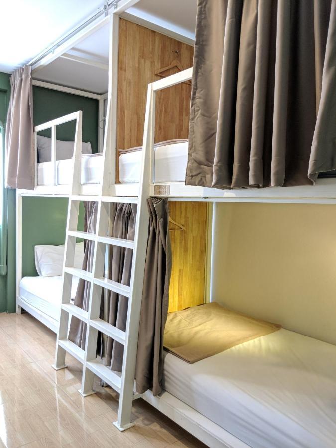 Baan Baan Hostel - Sha Plus Пхукет Экстерьер фото