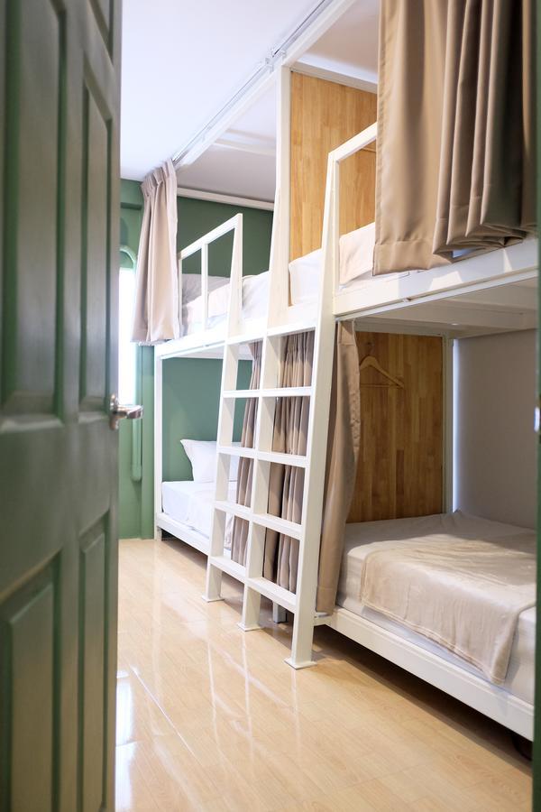 Baan Baan Hostel - Sha Plus Пхукет Экстерьер фото